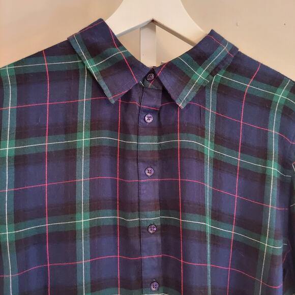 Crown Ivy Large Navy Plaid Long Sleeve Popover Top Roll Tab Cabin Holiday Preppy - Picture 2 of 8